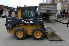 Аренда мини-погрузчик + щётка John Deer 318D