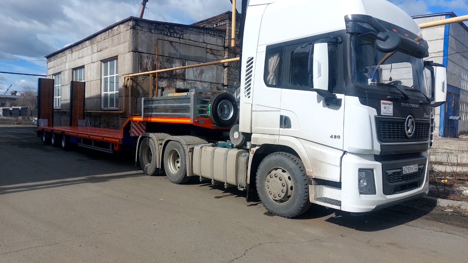 Основное изображение
