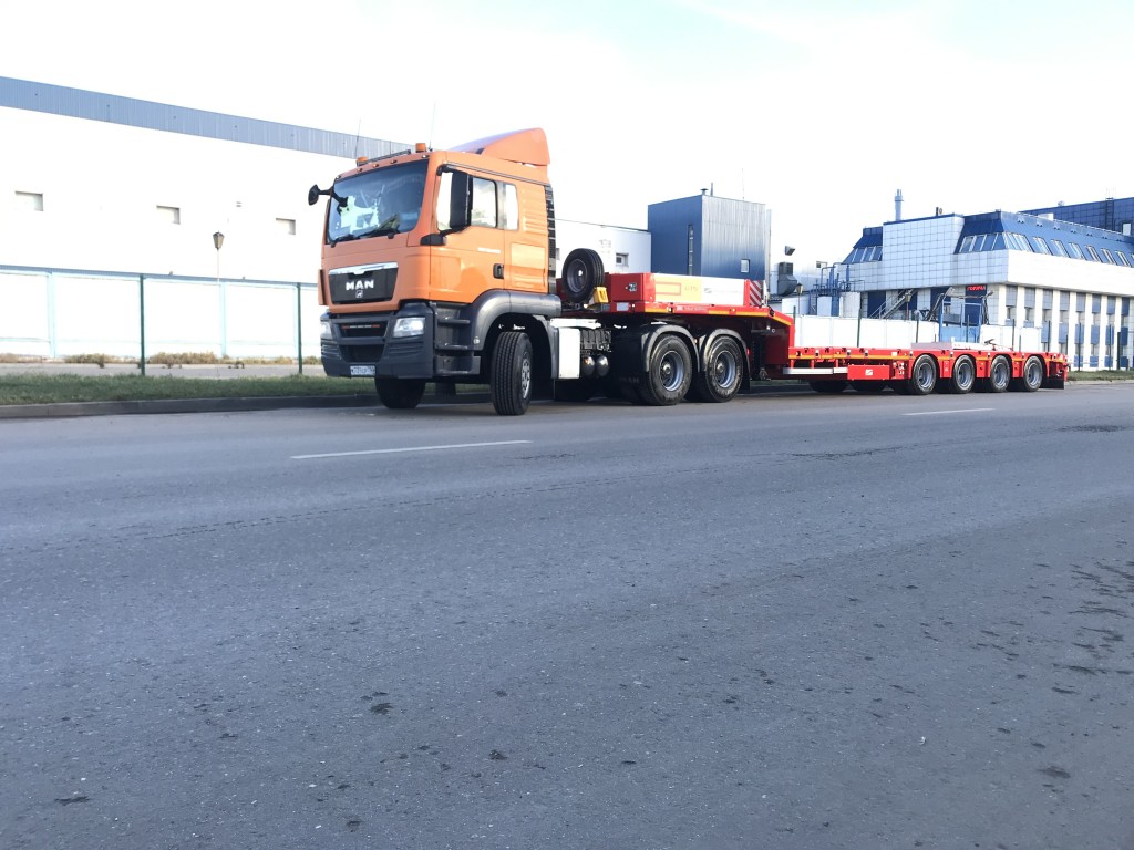Аренда трала 46 т. Перевозка спецтехники