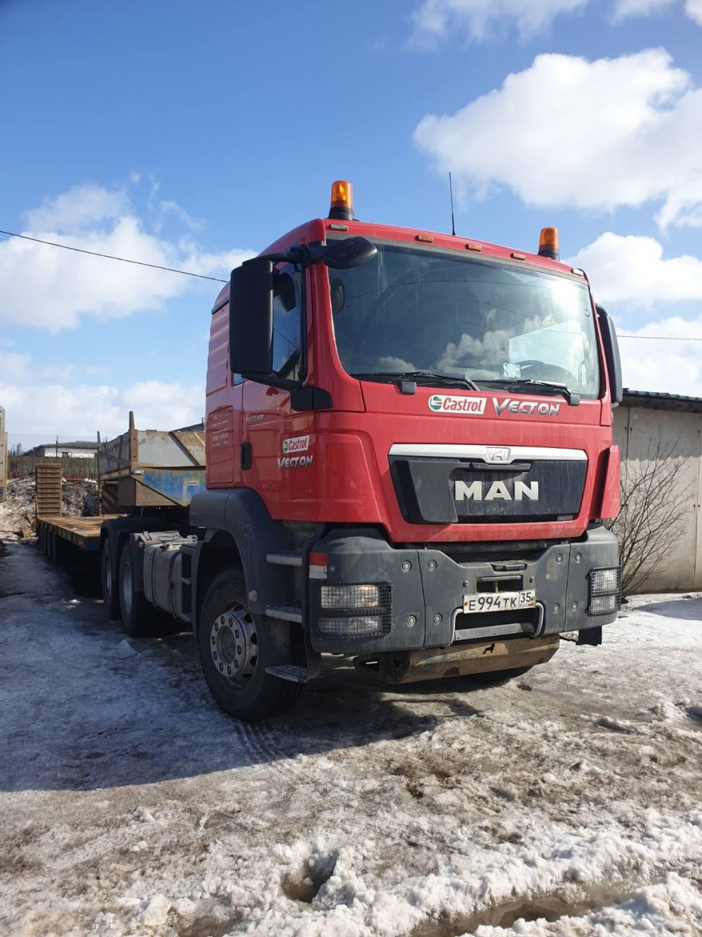 Основное изображение