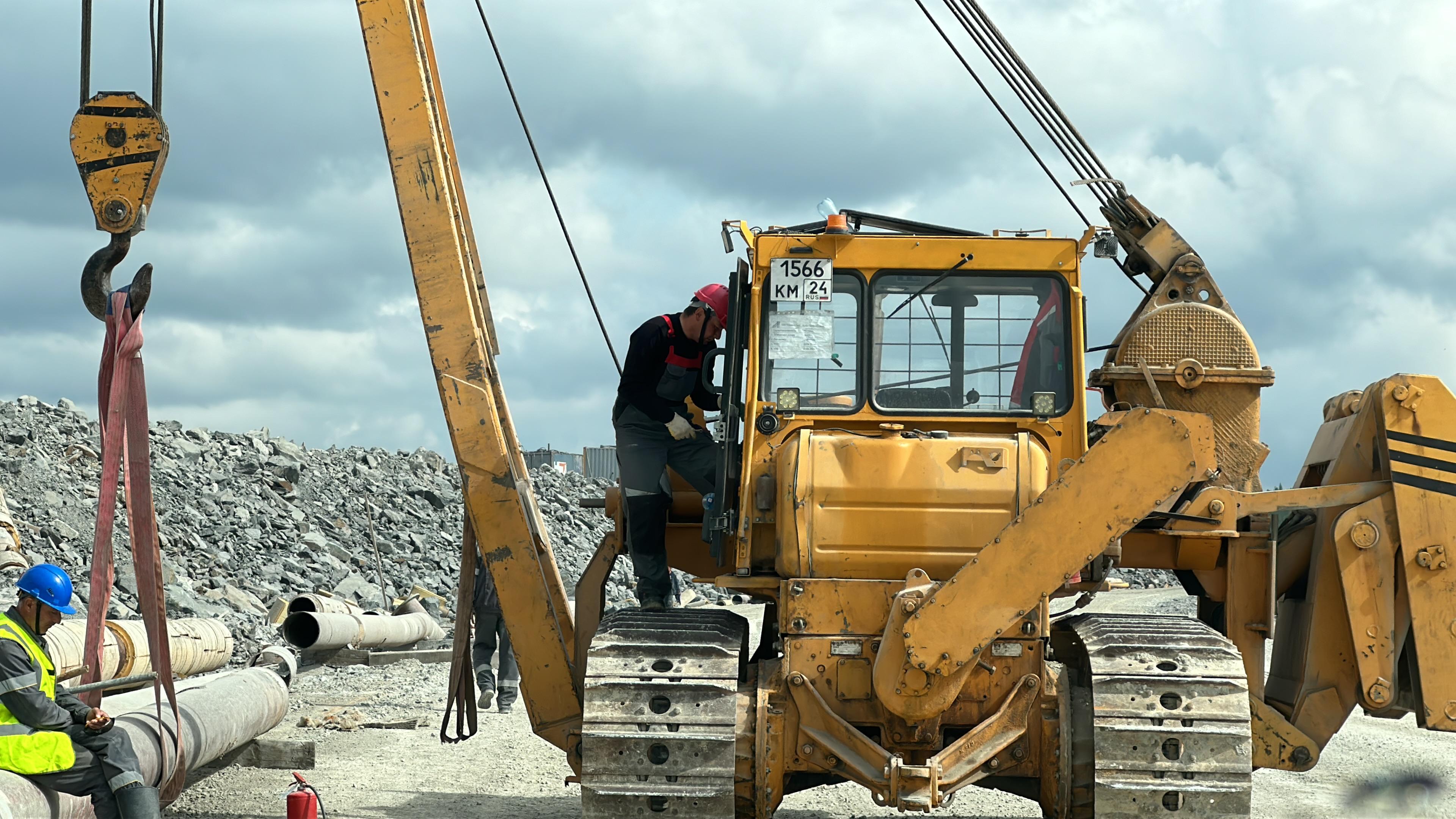 Аренда трубоукладчика Komatsu D355C