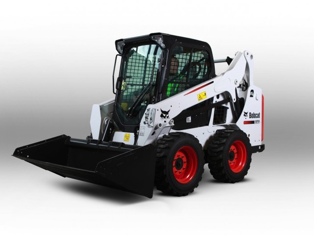 Аренда, услуги минипогрузчика Bobcat в Самаре