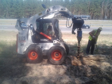 Аренда ямобура BOBCAT 175