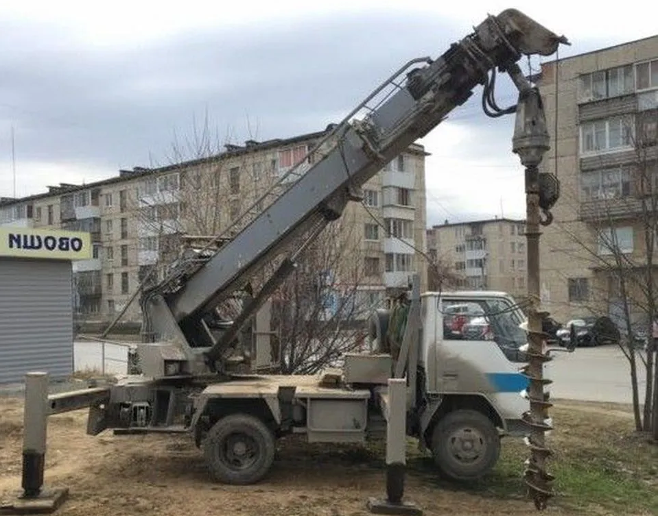 Аренда ямобура сваебой