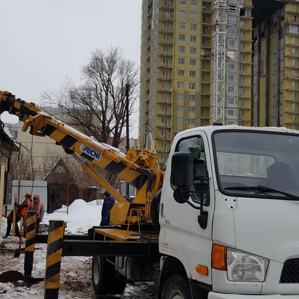 Аренда ямобура, винтовые сваи