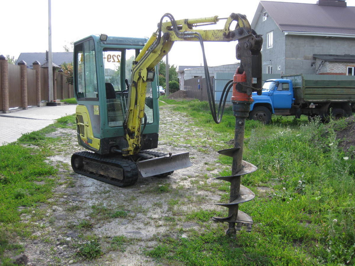 Аренда ямобура Yanmar SV-15