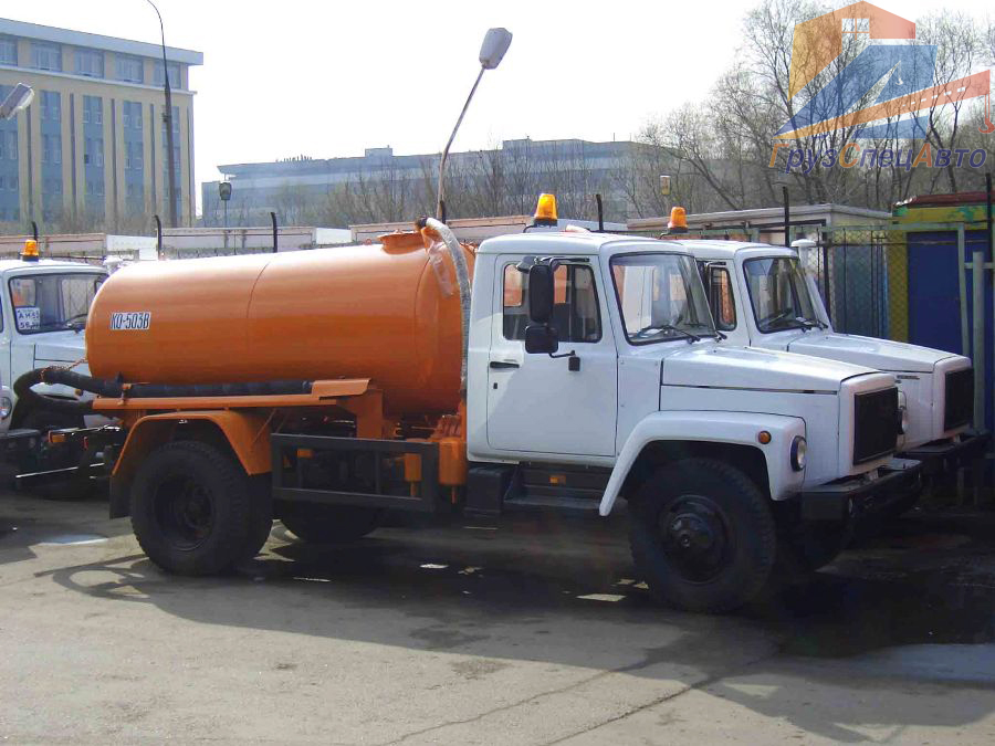 Ассенизатор услуги. Откачка септиков с утилизацией
