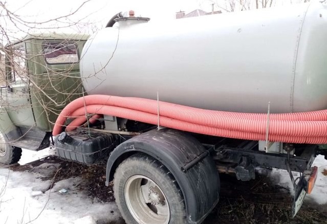 Ассенизатор в аренду | газ