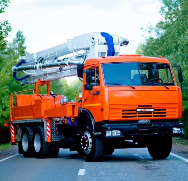 Автобетононасос 32 м в аренду недорого