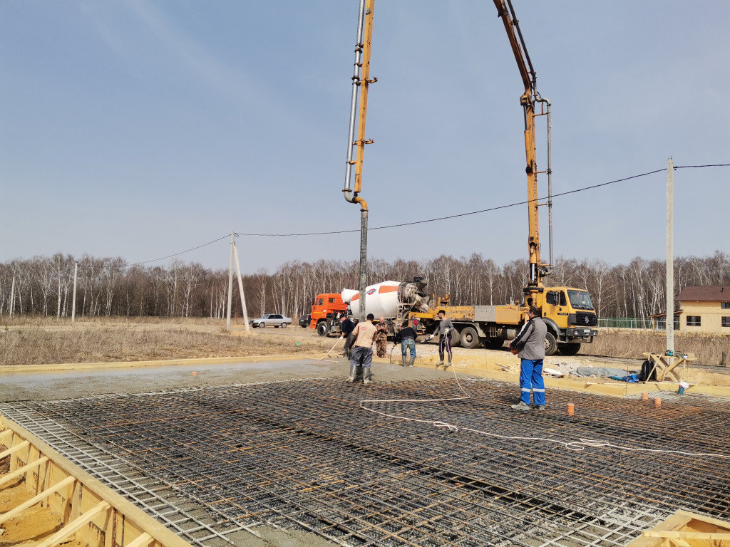 Автобетононасос. Заказ бетононасоса