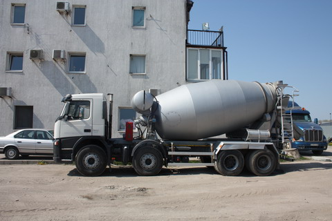 Автобетоносмесители 6-10 м 3