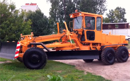 Автогрейдер ДЗ 180 в аренду недорого