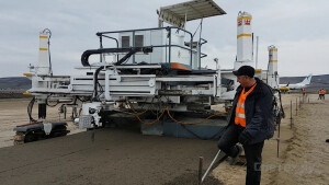 Бетоноукладчик TEREX SF-2204