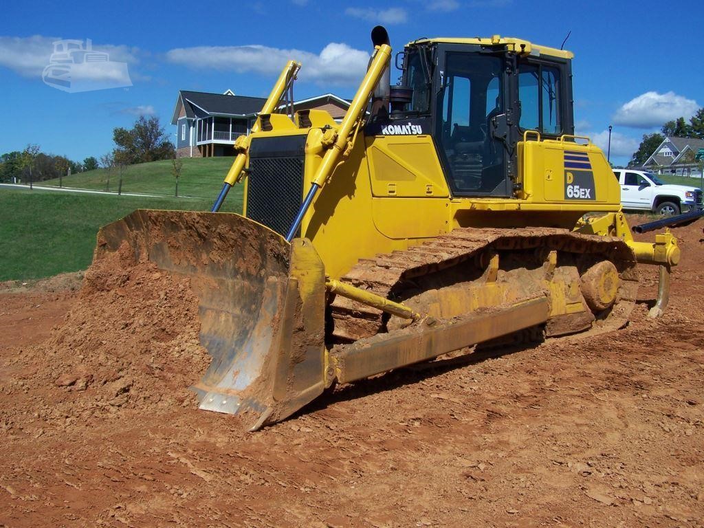 Бульдозер KOMATSU D65-EX16 в аренду