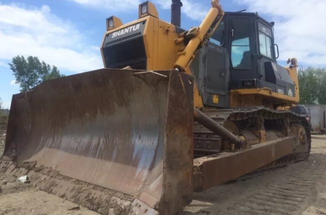 Бульдозер Shantui sd32 в аренду недорого
