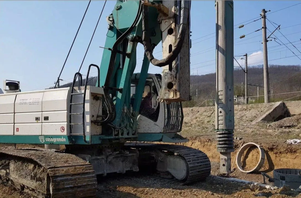 Буровая установка Casagrande B250 в аренду