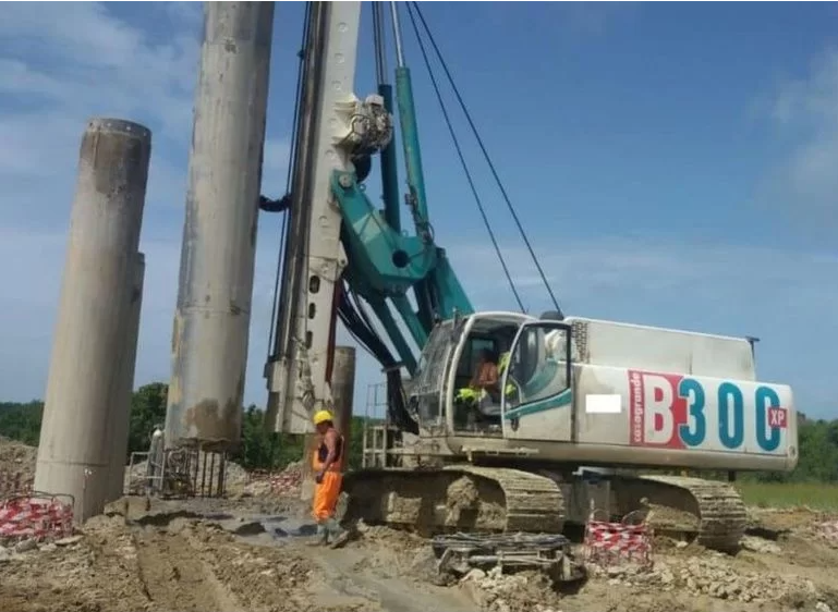 Буровая установка Casagrande B300 в аренду
