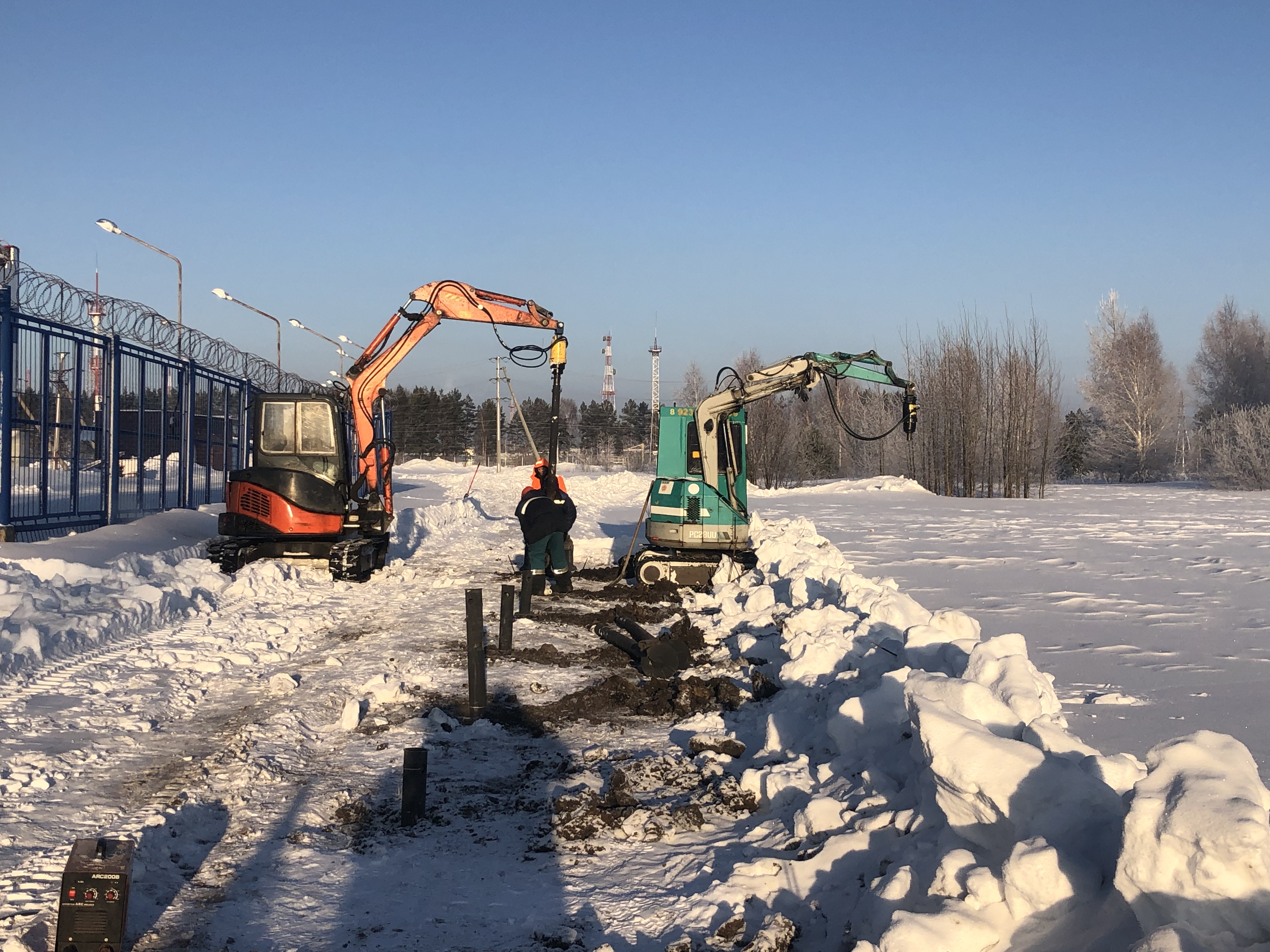 Буроям, ямобур на базе экскаватора аренда