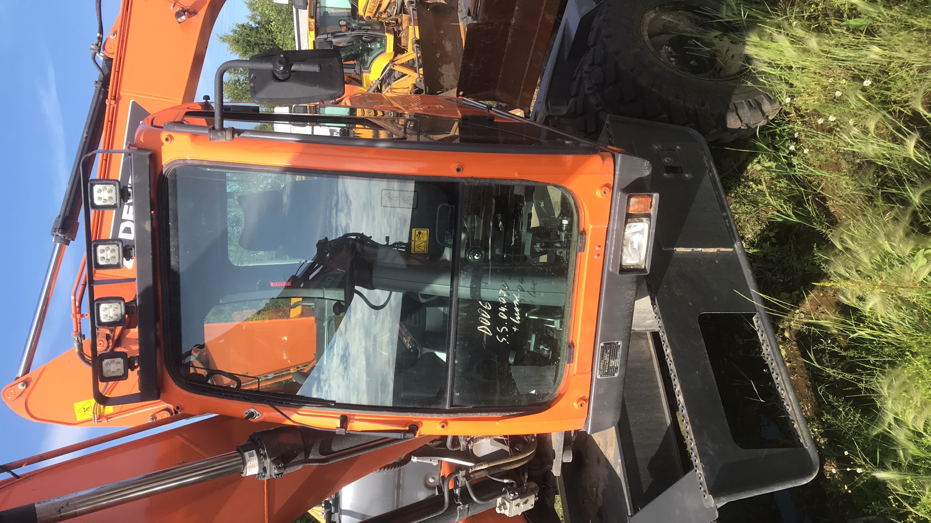 DOOSAN/DEVELON DX150W-7B