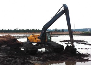 Экскаватор амфибия WaterKing в аренду