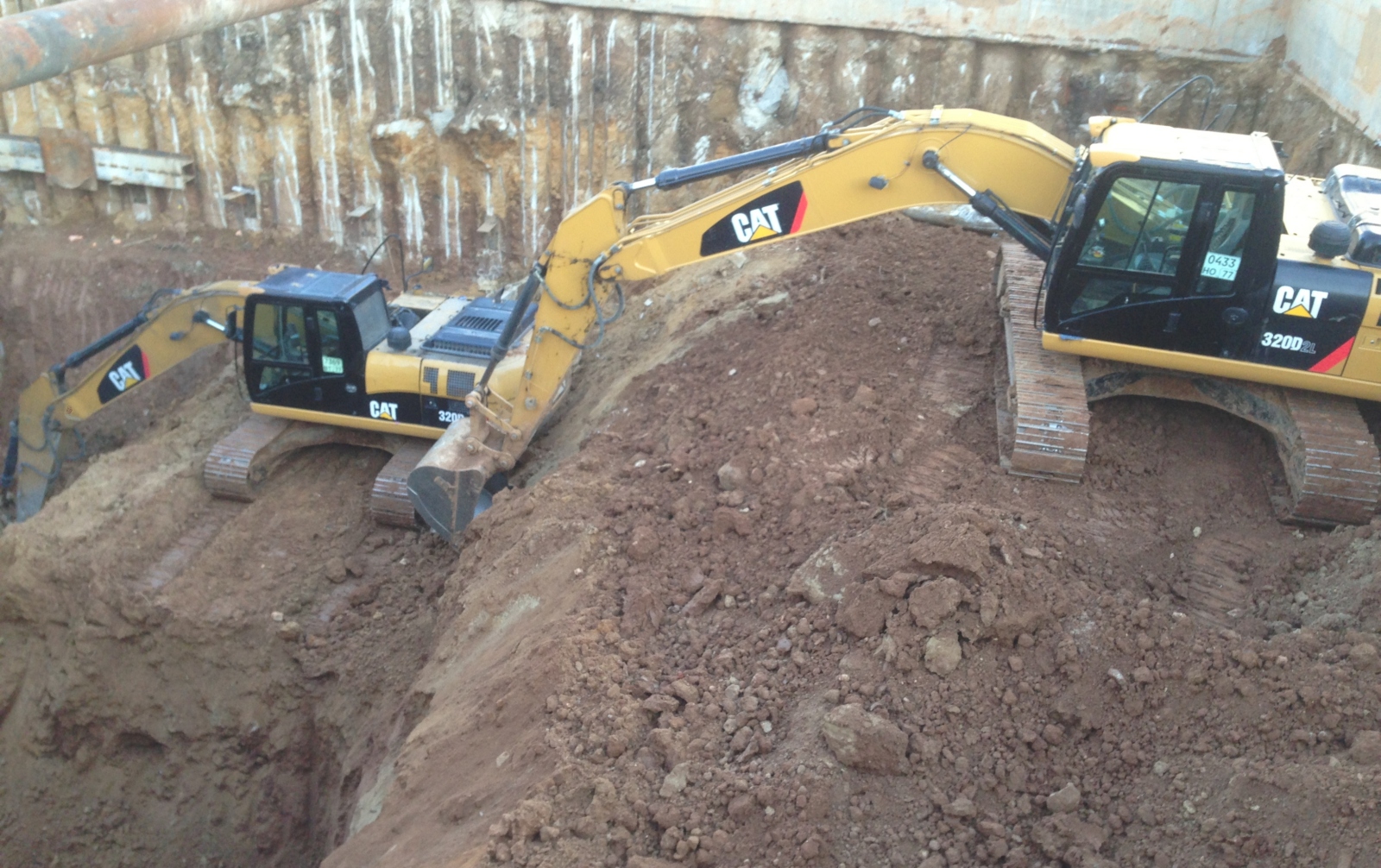 Экскаватор Caterpillar от собственника Пмк 167