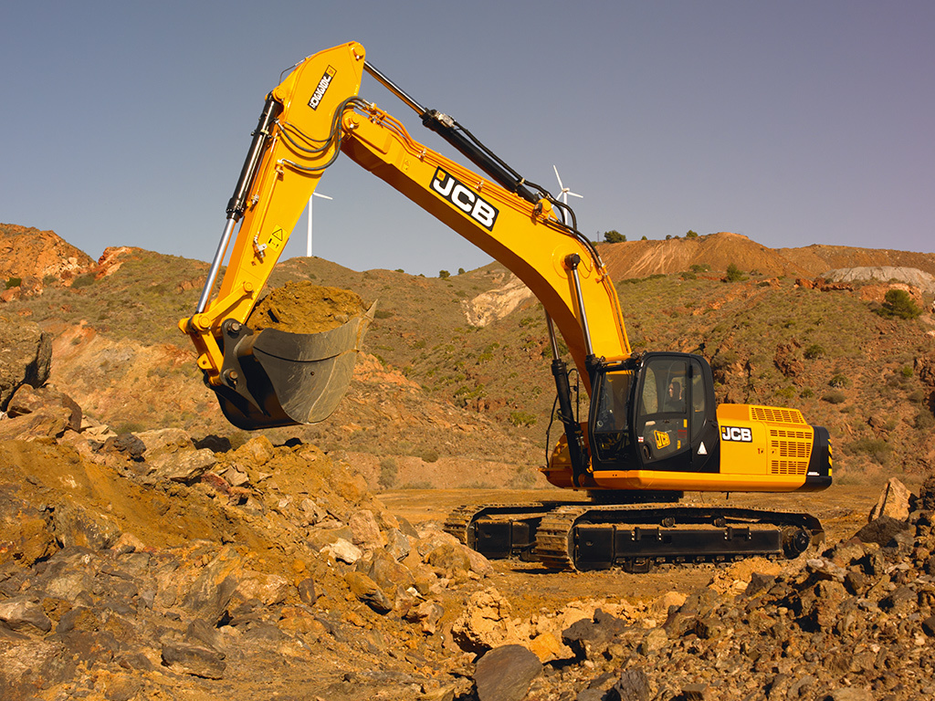 Экскаватор гусеничный JCB330LCT2 (1.8 м3) Пермь