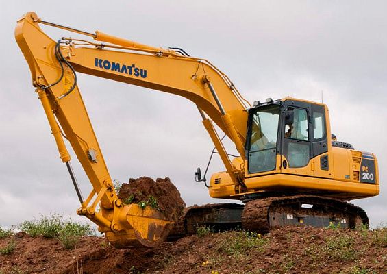 Экскаватор гусеничный Komatsu PC 200