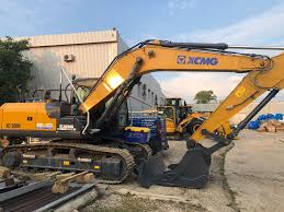 Экскаватор HITACHI ZX330-3