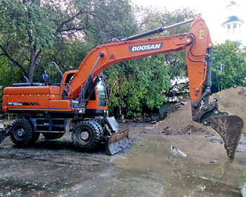 Экскаватор колесный полноповоротный: Doosan DX 190