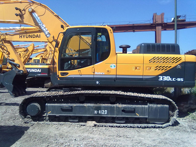 Экскаватор Komatsu PC 220 аренда