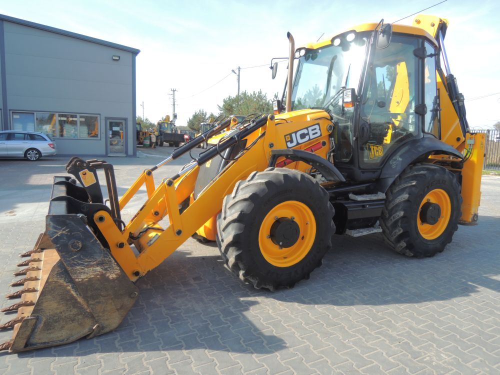 Экскаватор погрузчик JCB Солнечногорск