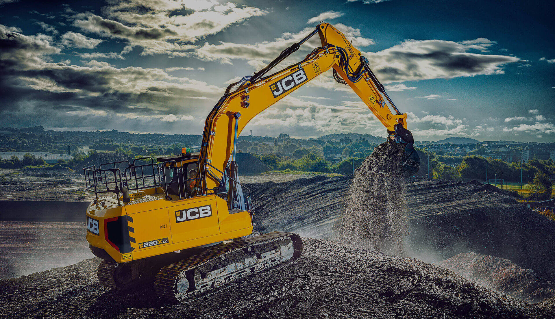 Экскаватор полноповоротный гусеничный JCB JS220