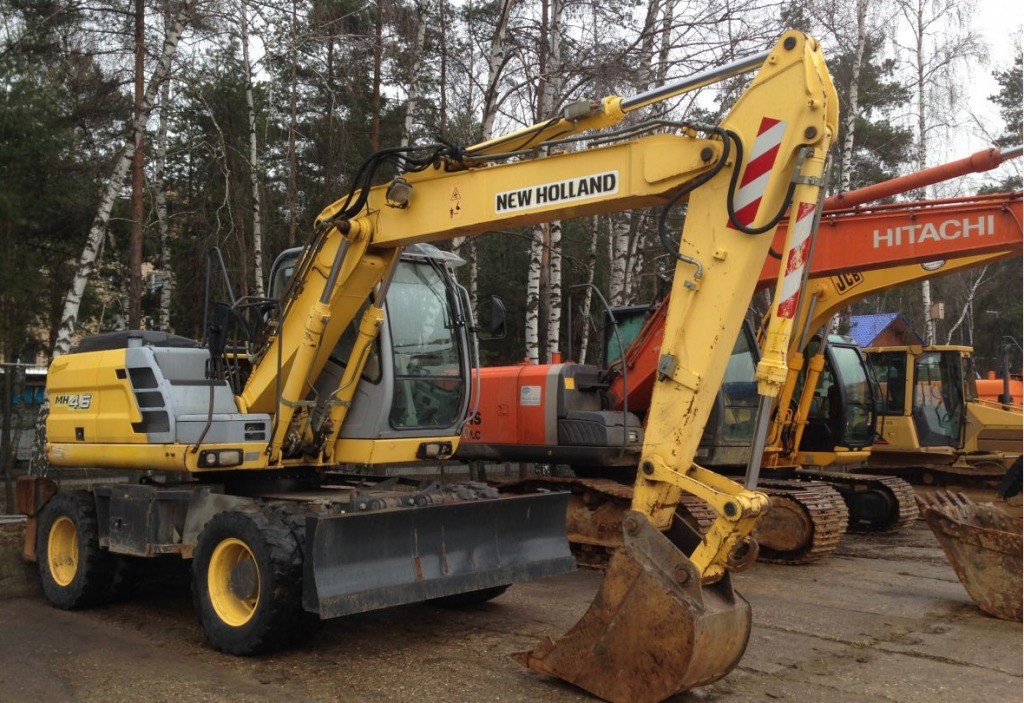 ЭКСКАВАТОР ПОЛНОПОВОРОТНЫЙ KOMATSU АРЕНДА ЗВОНИТЕ