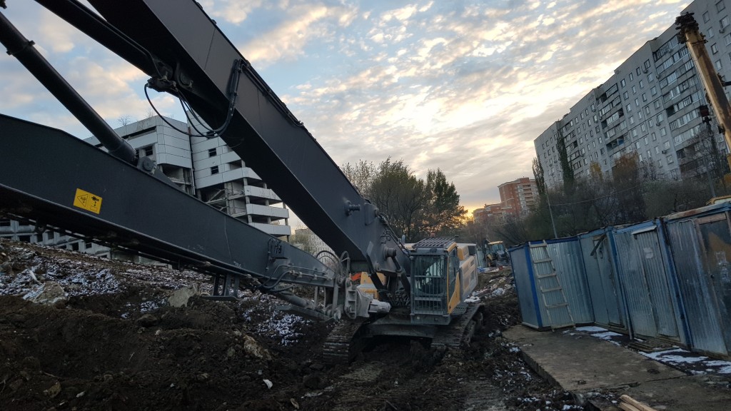 Основное изображение