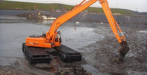 Гидравлический экскаватор-амфибия Doosan