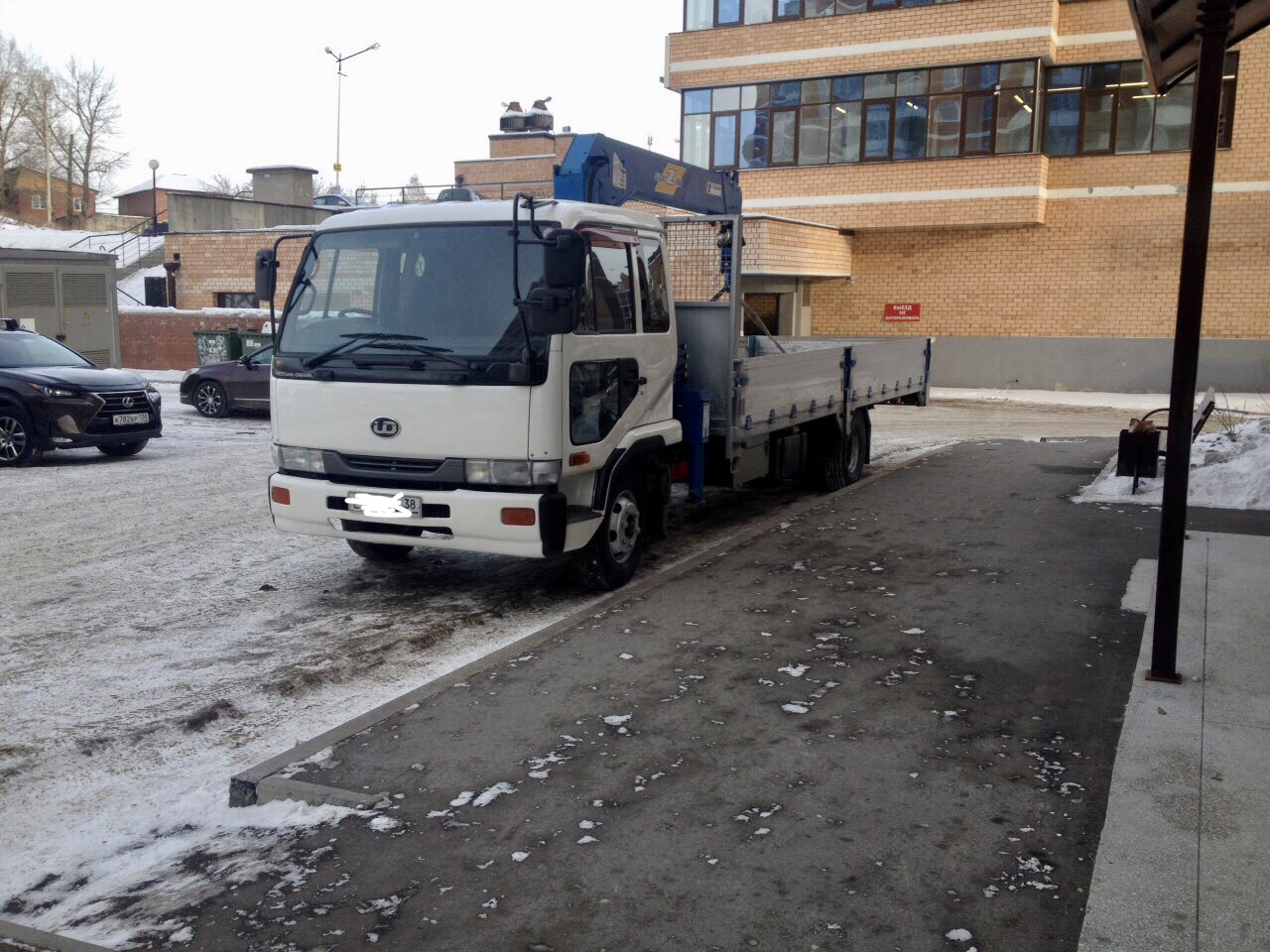 Основное изображение