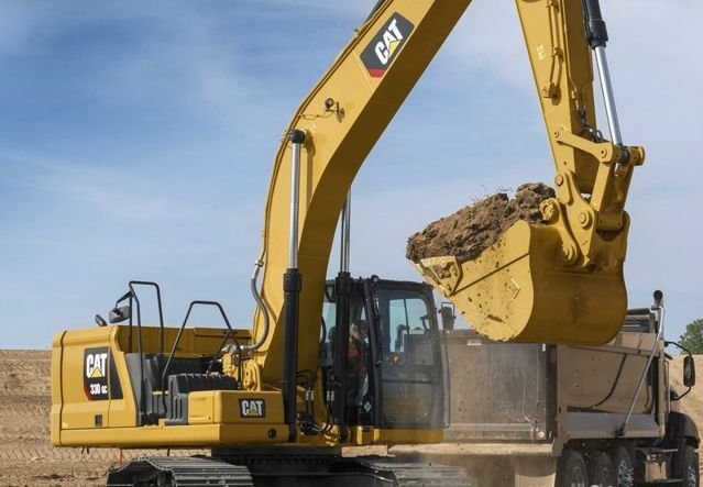 Гусеничный экскаватор Caterpillar | Услуги