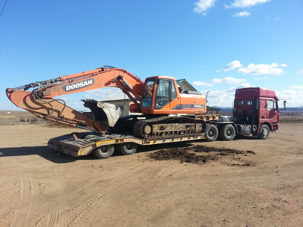 Гусеничный экскаватор DOOSAN SOLAR 255 LCV (Аренда)