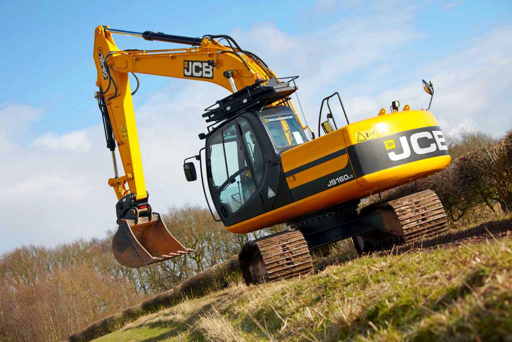 Гусеничный экскаватор JCB JS205 NLS