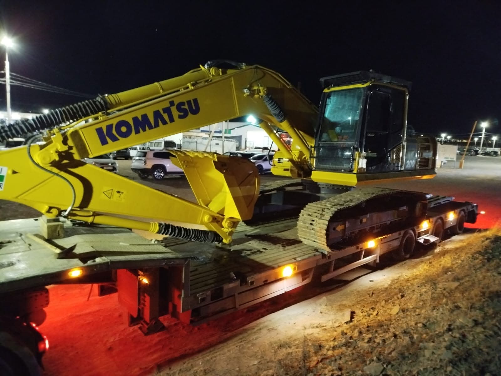 Гусеничный экскаватор Komatsu PC200