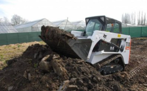 Гусеничный мини-погрузчик Bobcat T110