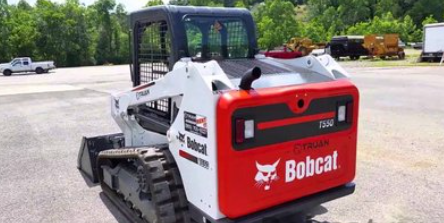 Гусеничный мини-погрузчик Bobcat T550