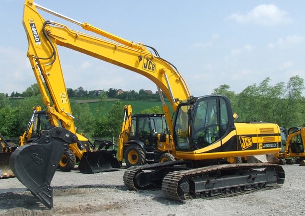 JCB JS 220 LC экскаватор в аренду