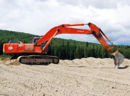 Карьерный экскаватор в аренду