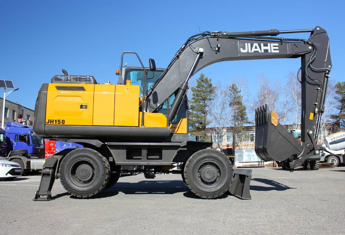 Колесный экскаватор Caterpillar M318D