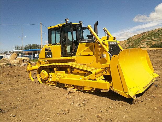 Komatsu бульдозер Нижний Новгород. Рыхлитель