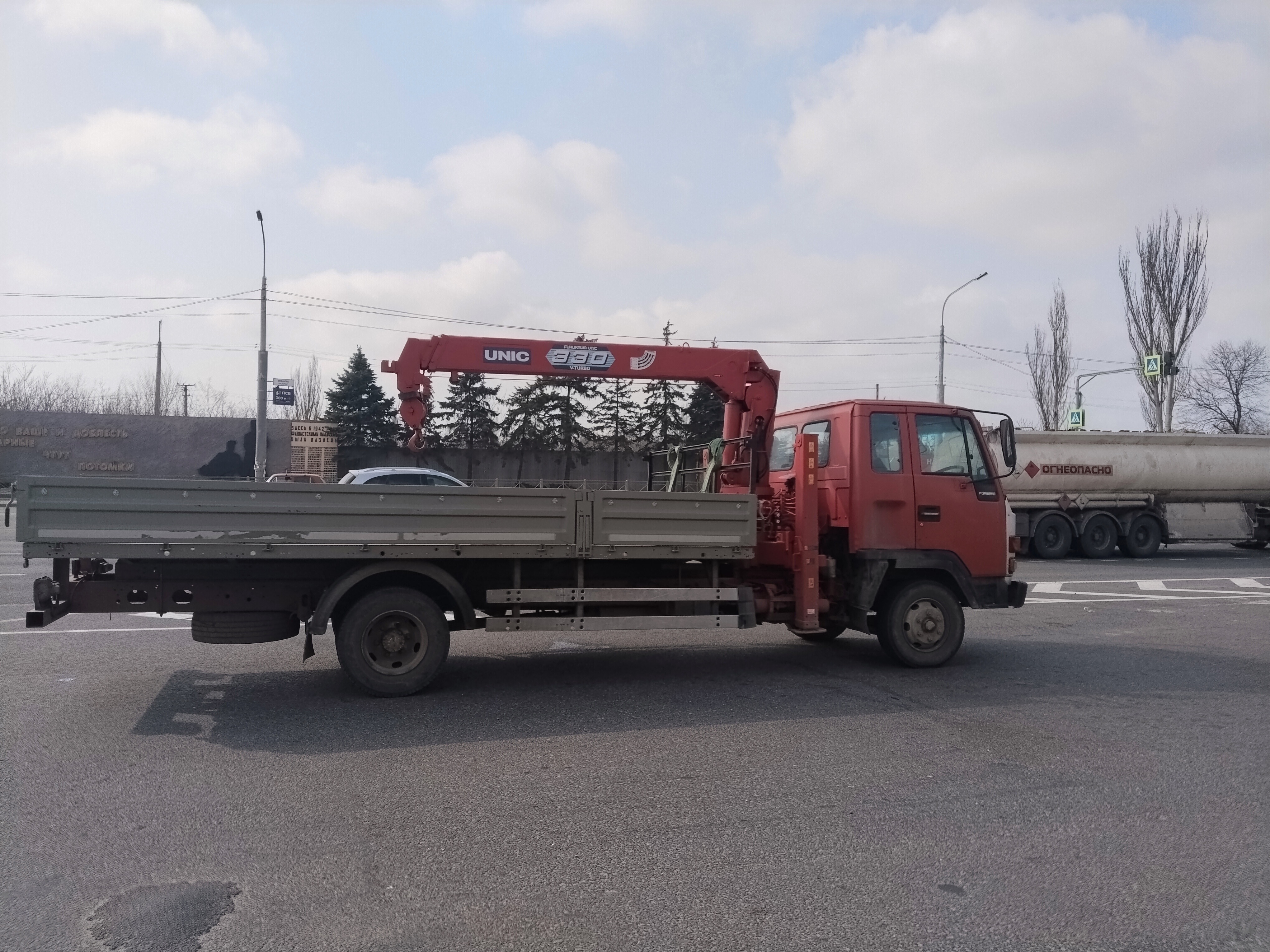 Кран манипулятор Isuzu forward стрела 9 м, 5 т