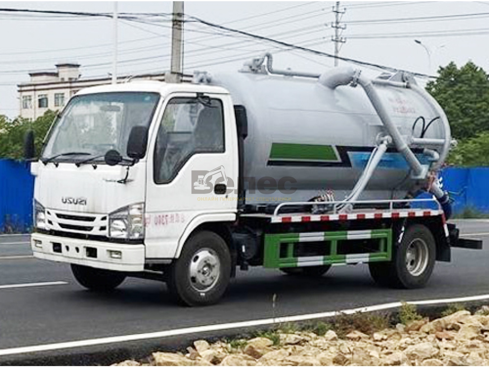 Лицензированные услуги илососа, ассенизатора Isuzu