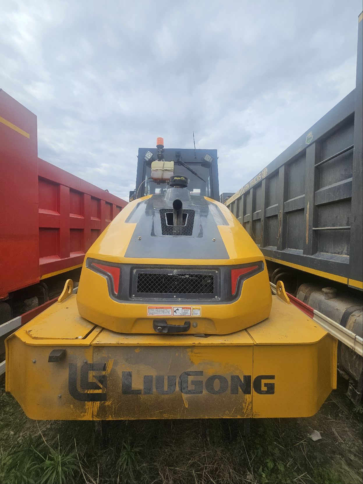 LiuGong CLG6616E