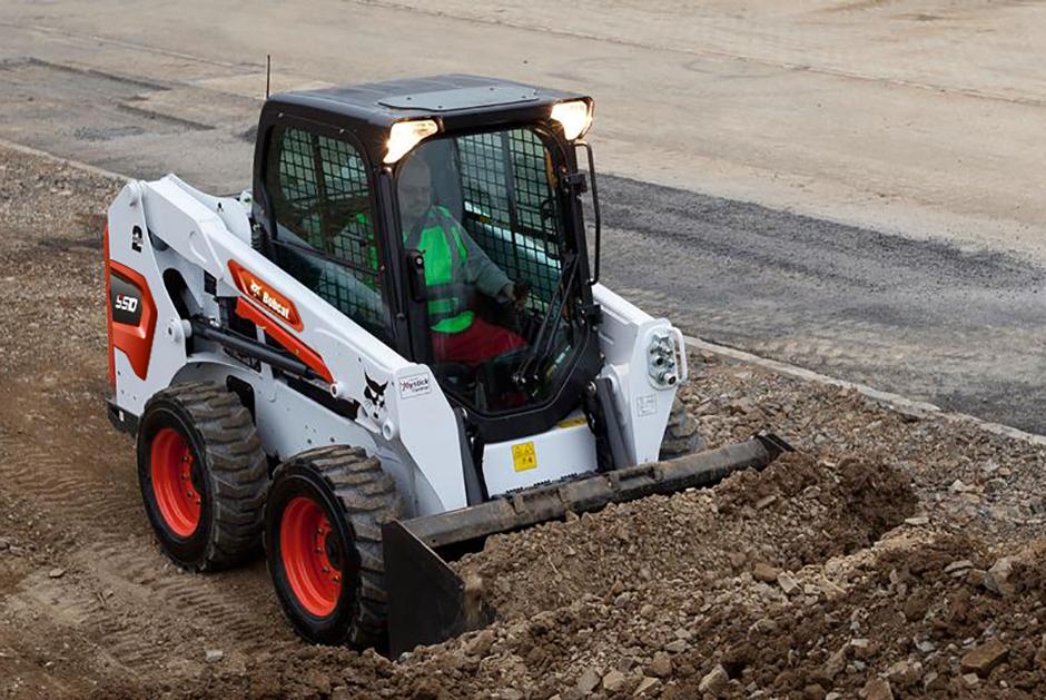 Мини погрузчик BOBCAT S530